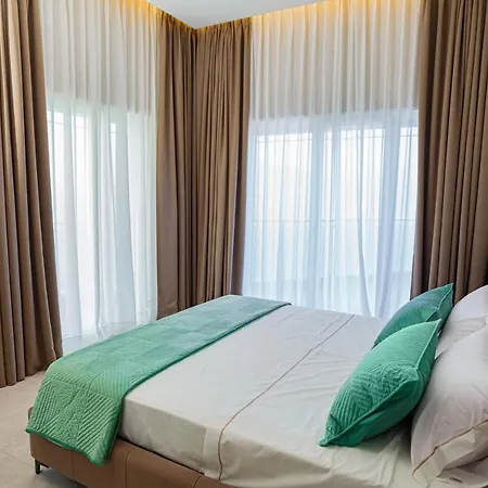 Toto Boutique Hotel & Apartments
