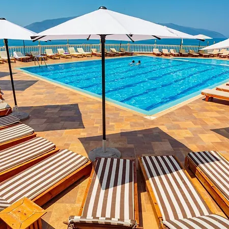 Toto Boutique Hotel & Apartments * Vlore