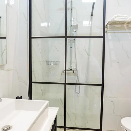 Toto Boutique Hotel & Apartments Hotel Vlore